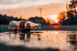 Coca-Cola é utilizada para limpeza.