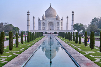 Taj Mahal.